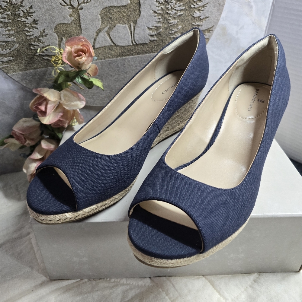 Bandolino Nuri Peep-Toe Wedge Espadrilles Sz 10 NEW